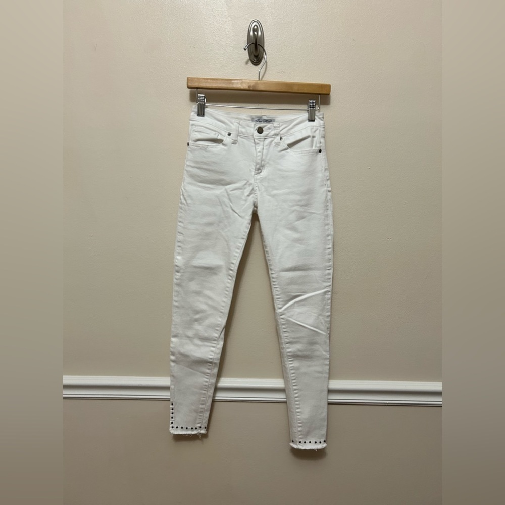 Free Heart white denim skinny jeans split hem with studs 26